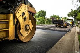 Best Recycled Asphalt Driveway Installation  in Lyndhurst, OH